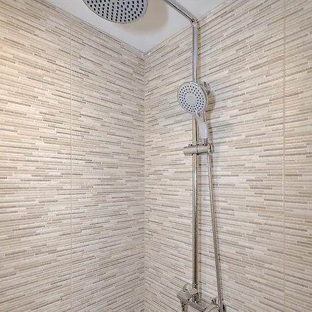 Апартаменти Successus Old Town House *