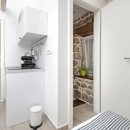 Successus Old Town House