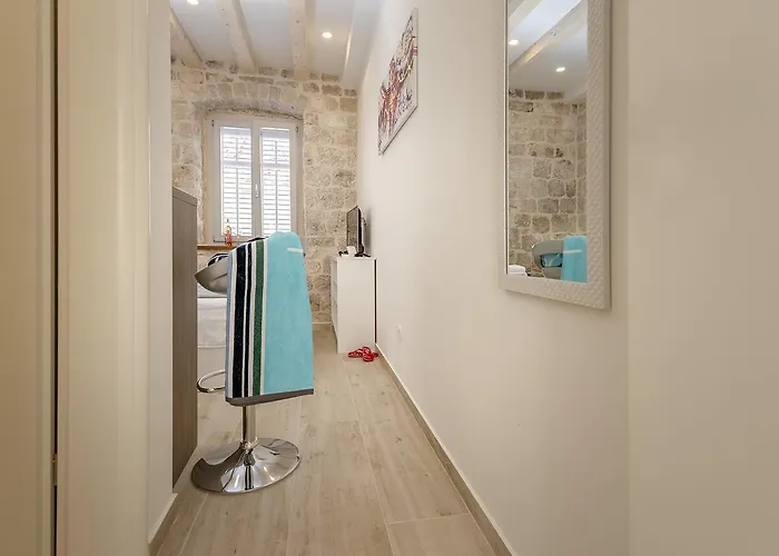 Successus Old Town House Apartamento *